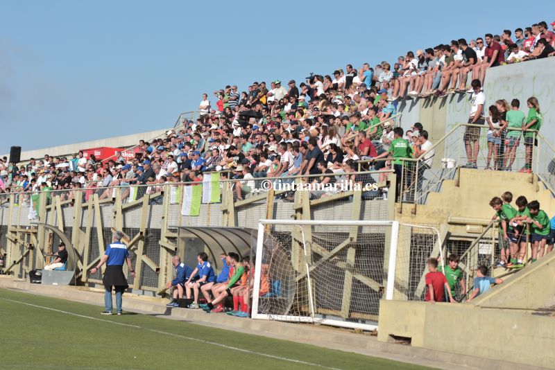 Rápido de Bouzas le 'gana' al Villa la batalla del horario