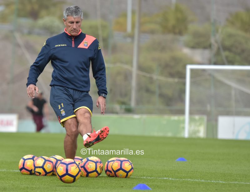"Si hubiera más como Sampaoli el fútbol sería más divertido"