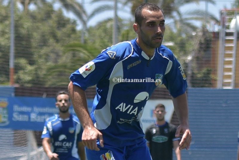 Oramas debuta con victoria del San Fernando