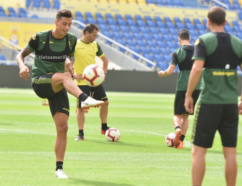 "El Tenerife es un club que me da un poco igual"