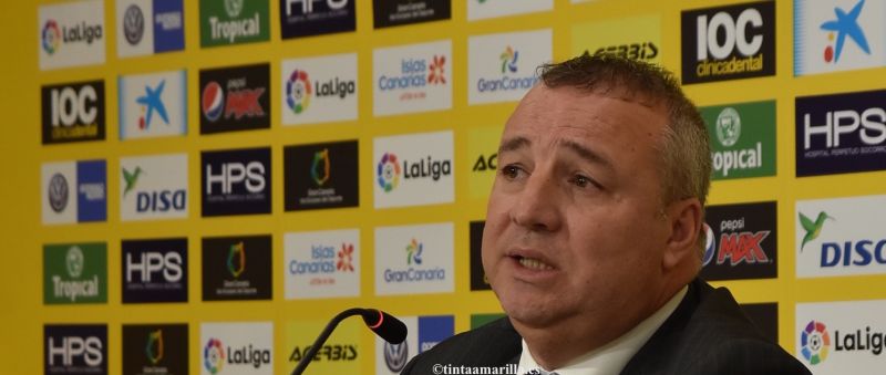 "No me puedo ir (...) Tengo que reconquistar a la afición"