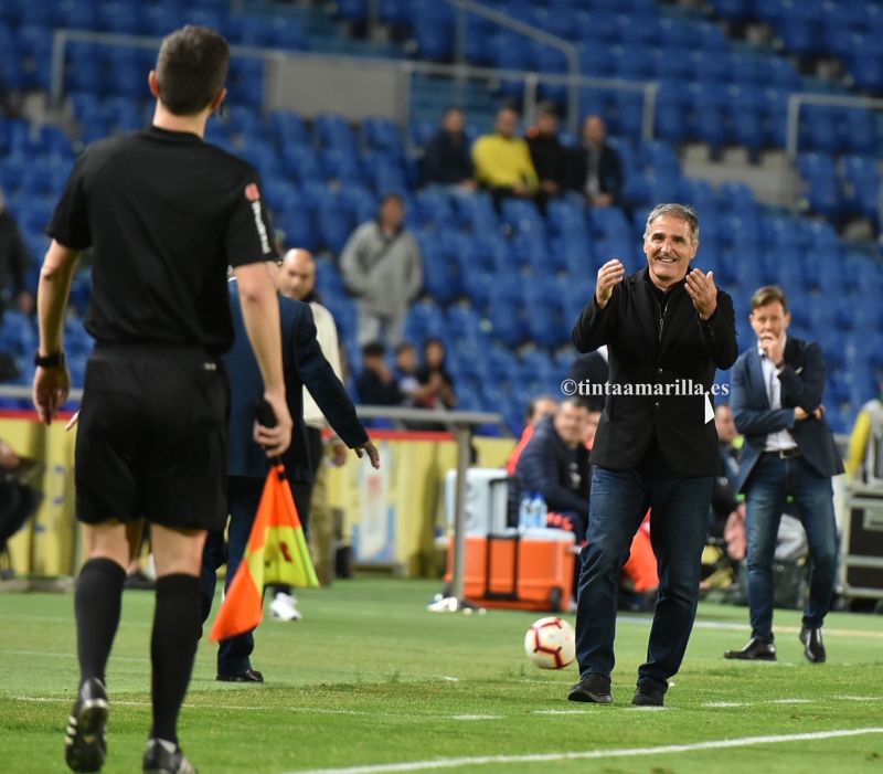 "Como no marcamos en la otra, lo hacemos en nuestra portería"