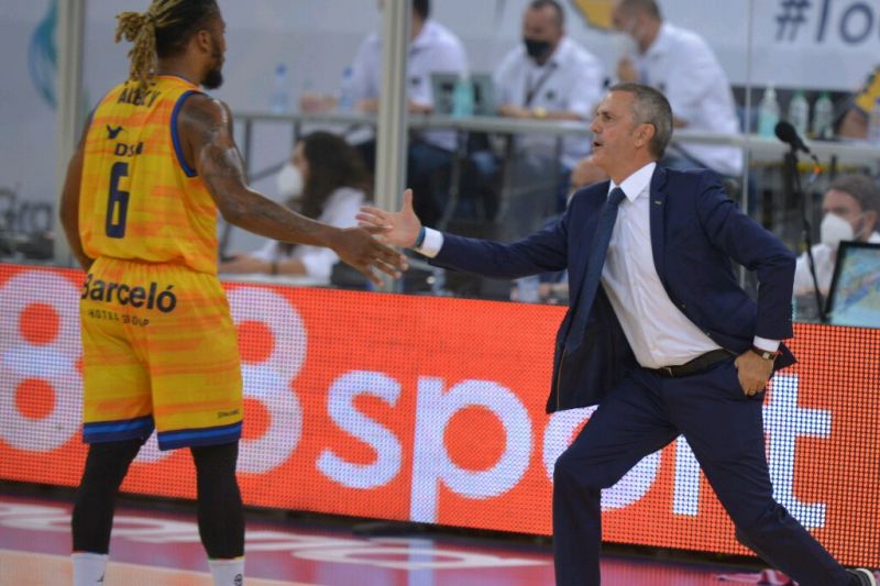 "El talento ofensivo lo sacaremos, pero ahora toca sacrificio"