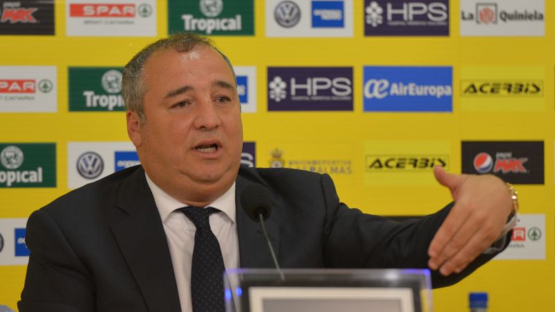 "Desde marzo tenemos entrenador"