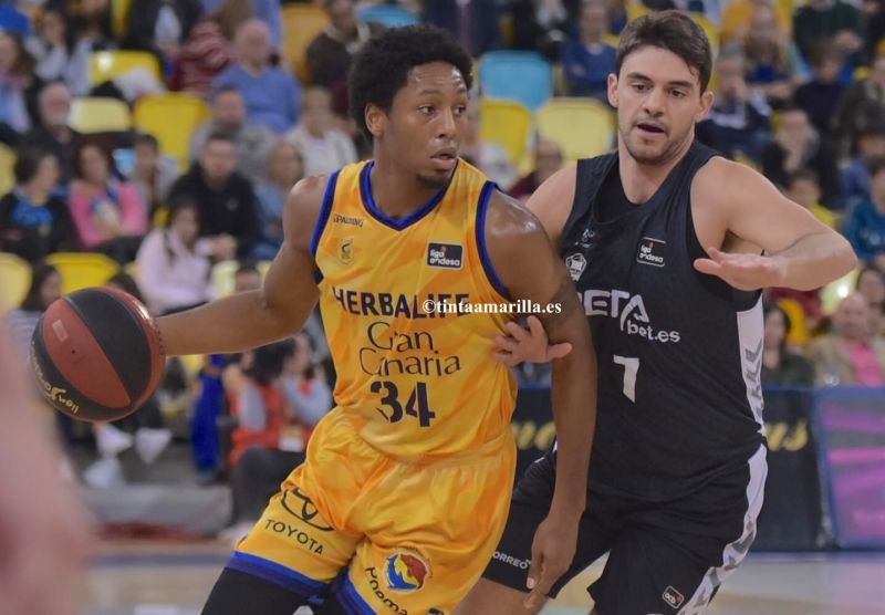 La ACB prolonga el parón al menos hasta el 24 de abril