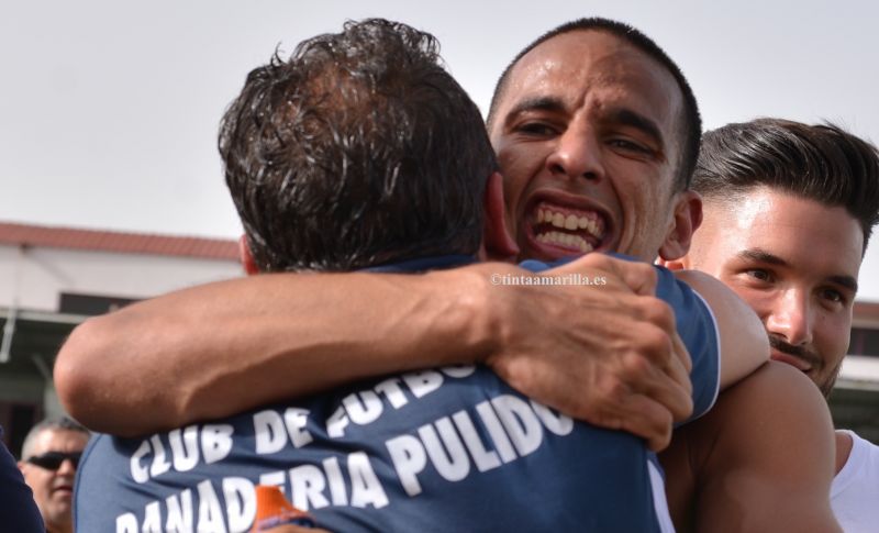 El Villa anuncia la llegada del centrocampista Uday