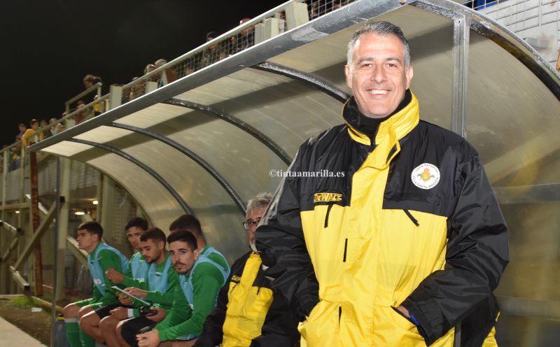 2-1: El Villa recupera la tercera plaza tras ganar en Los Olivos