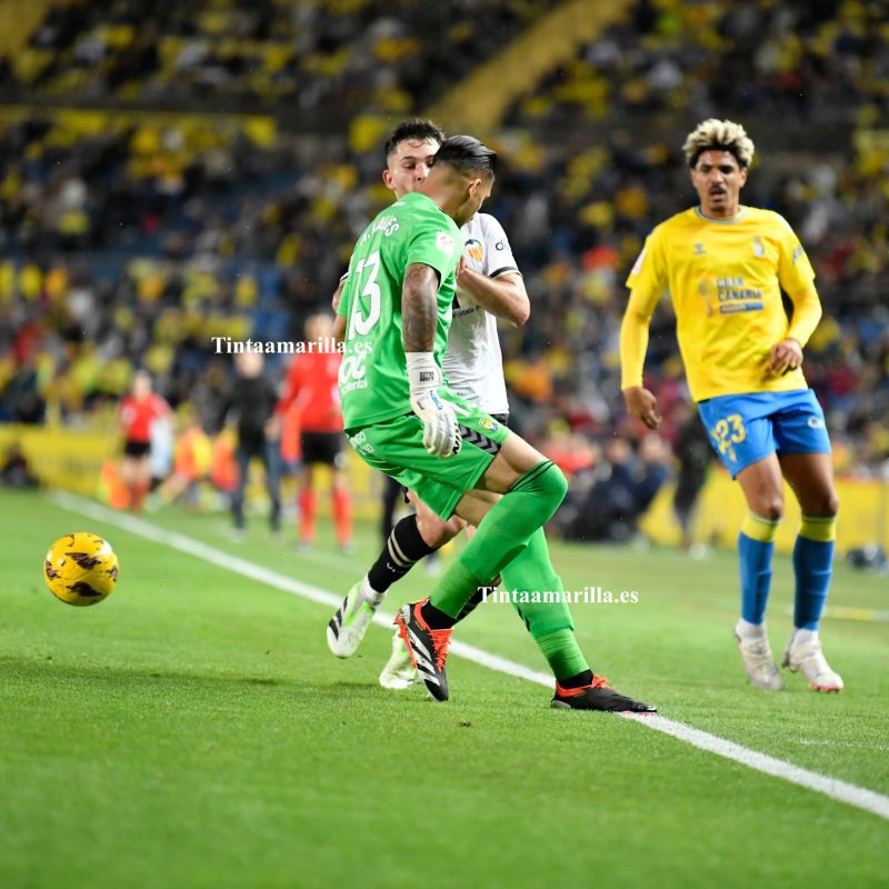 El taconazo que no gustó a García Pimienta