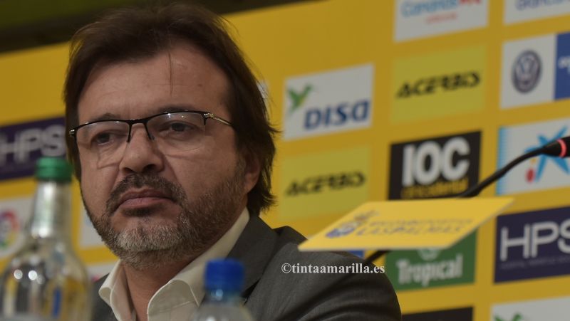 "¿Los canteranos?. Es decisión de los técnicos, no del club"