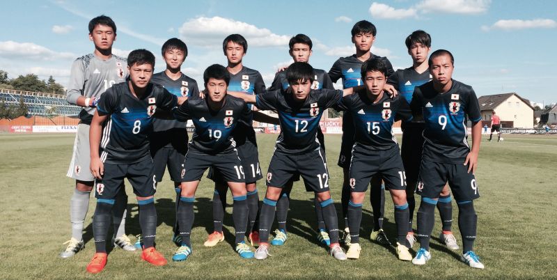 La selección de Japón, la primera en llegar a la isla