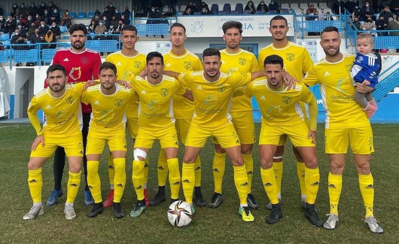 El Sanfer malogra un penalti en el minuto 92 y empata en Coria