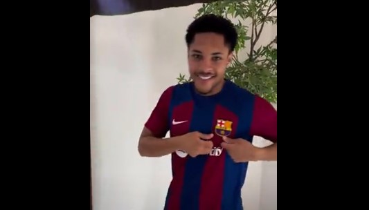 Pimienta, Vitor Roque y otros caramelos del primer partido de 2024