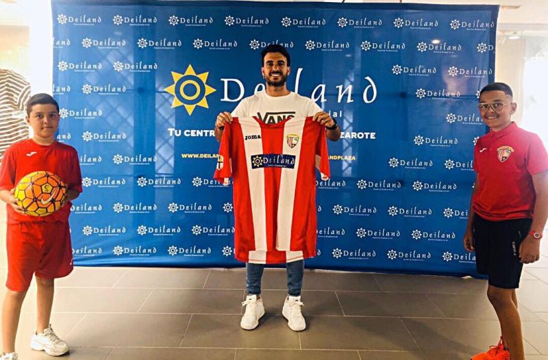 El ex amarillo Vidal regresa de Islandia