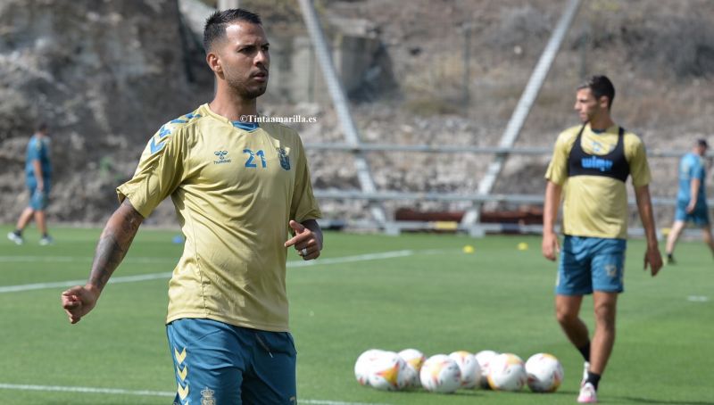 "Viera estará pero no asumiremos riesgos"