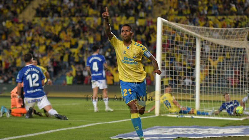 Viera se percató desde el calentamiento de que "este partido no se escapaba"