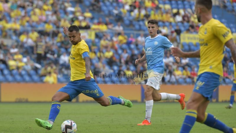 13 goles ... y 6 disparos a los postes rivales