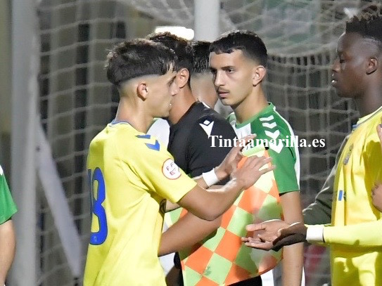 Aitor Brito deja el Villa y ficha por el Atlético Melilla