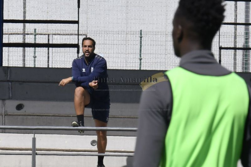 Raúl Martín indica que el camino del filial lo marcó el triunfo del derbi