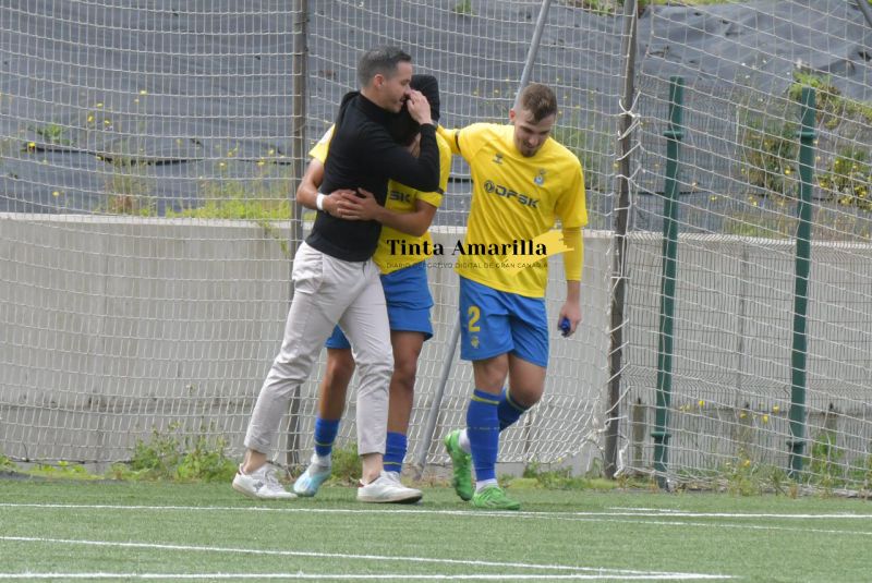 Cuatro equipos grancanarios, a la caza del líder Mensajero