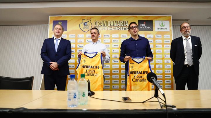 "Porfirio Fisac es un gran entrenador"