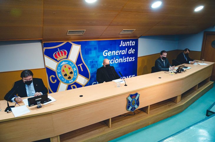El Tenerife no parará la venta de entradas del derbi