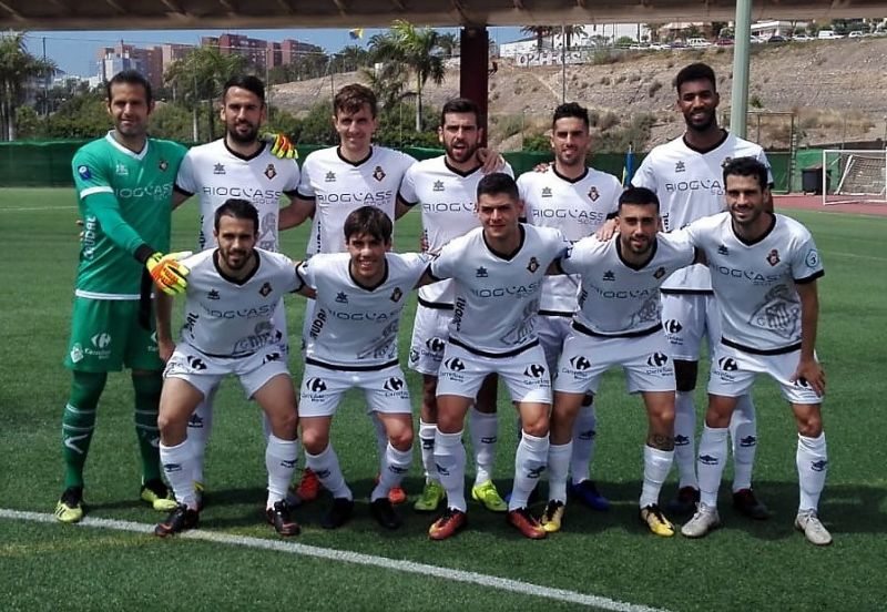 "Queremos que el Viera no pueda salir de su campo"