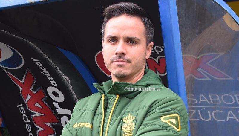 El colegiado impidió a Juan Manuel acercarse al vestuario