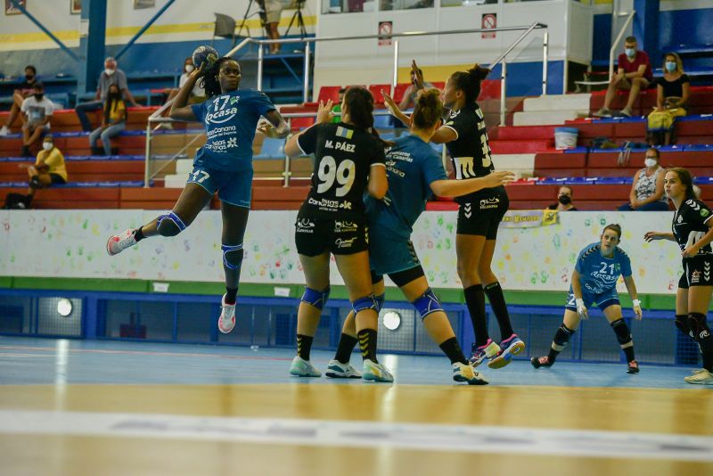 María Gomes sufre rotura parcial de ligamento cruzado