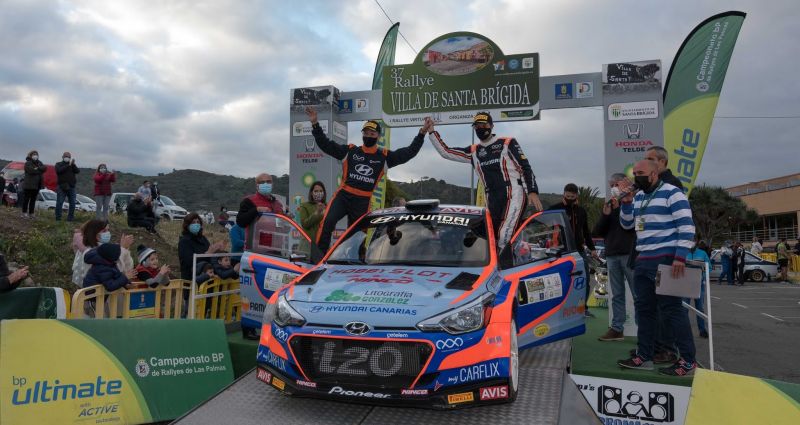 Toñi Ponce reina en Santa Brígida