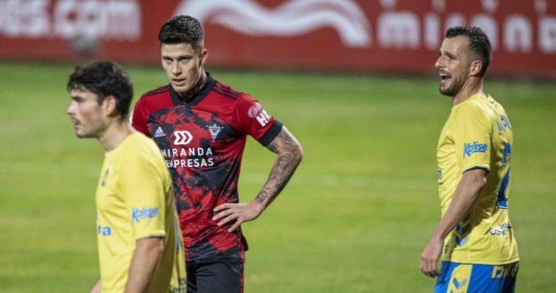 "Jugando así estamos más cerca de la victoria que de la derrota"