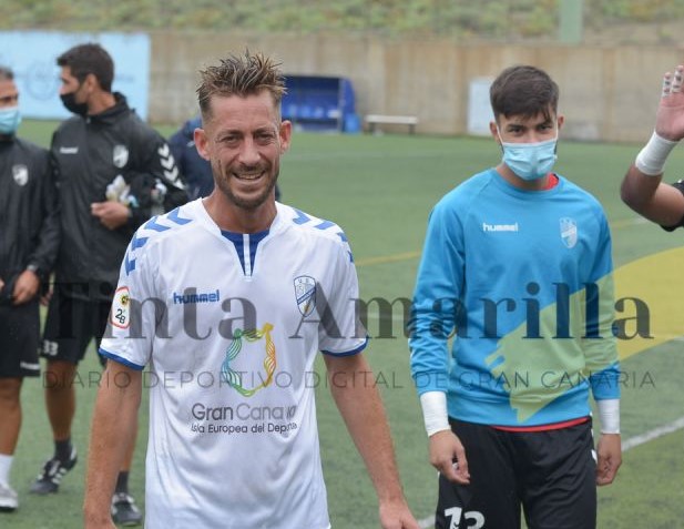 Y llegó la hora en Segunda B a Alex Pérez