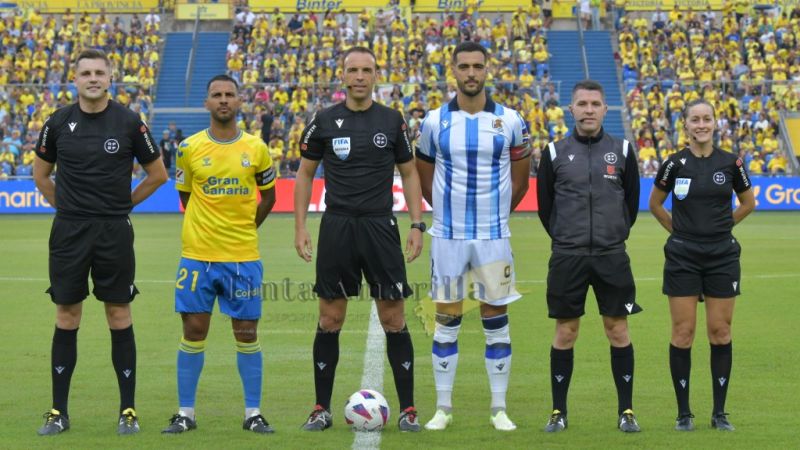 El árbitro Cuadra Fernández pita por segunda vez a la UD