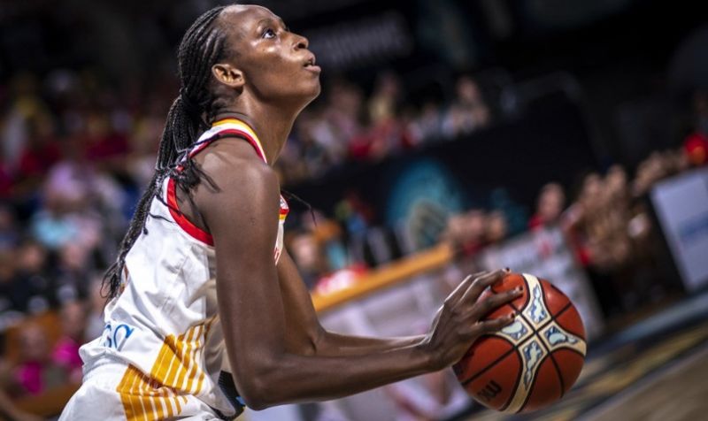 Ndour, de Chicago a Dallas