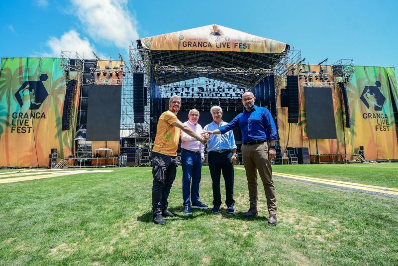 El Cabildo se compromete a restaurar a partir de 2024 el césped del Gran Canaria