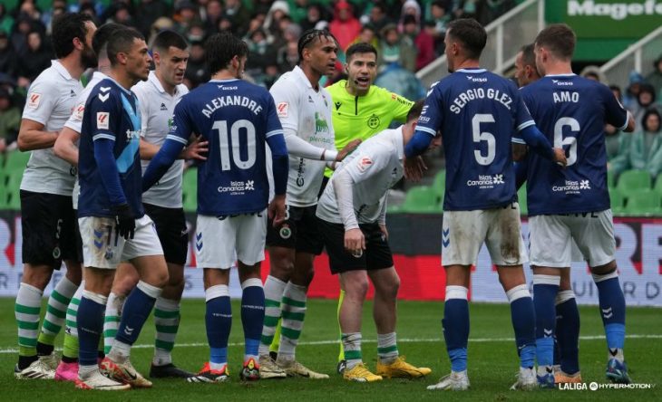 4-2: El Racing le saca los colores al Tenerife