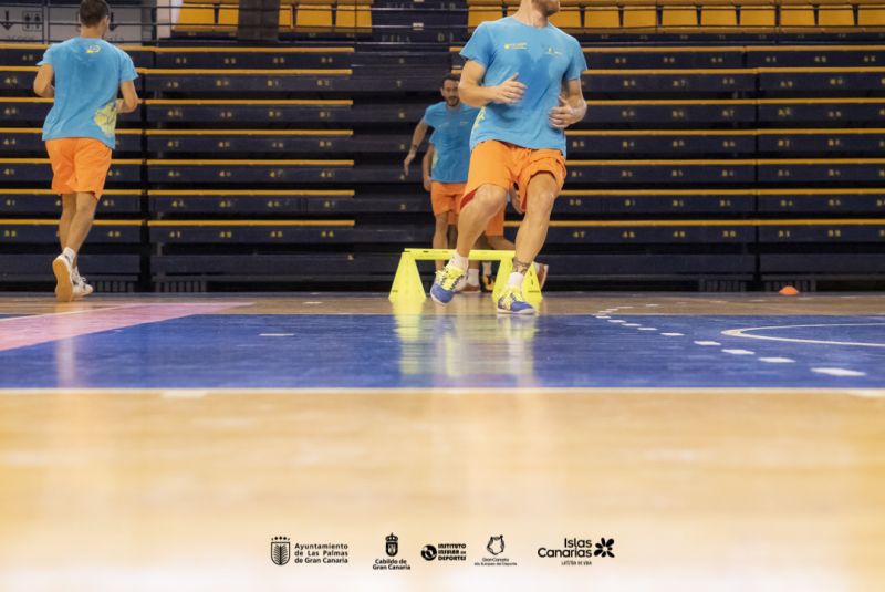Tres rivales isleños en la preparación del Gran Canaria FS