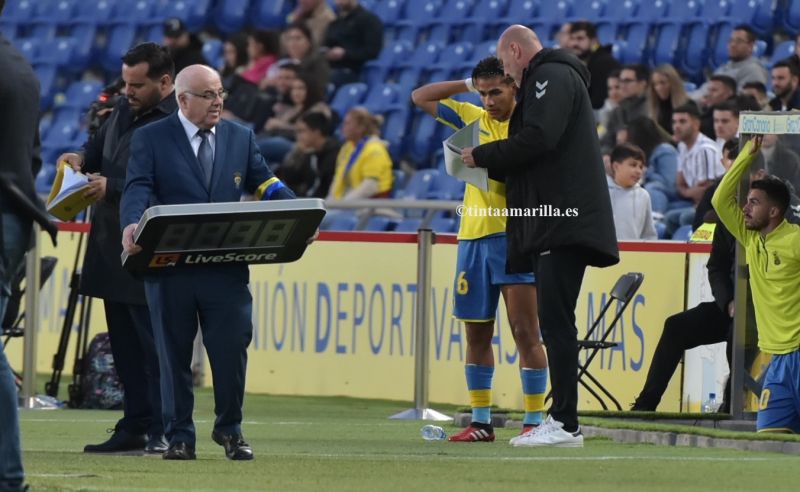 Se mantienen los 5 cambios y 23 convocados en la Liga