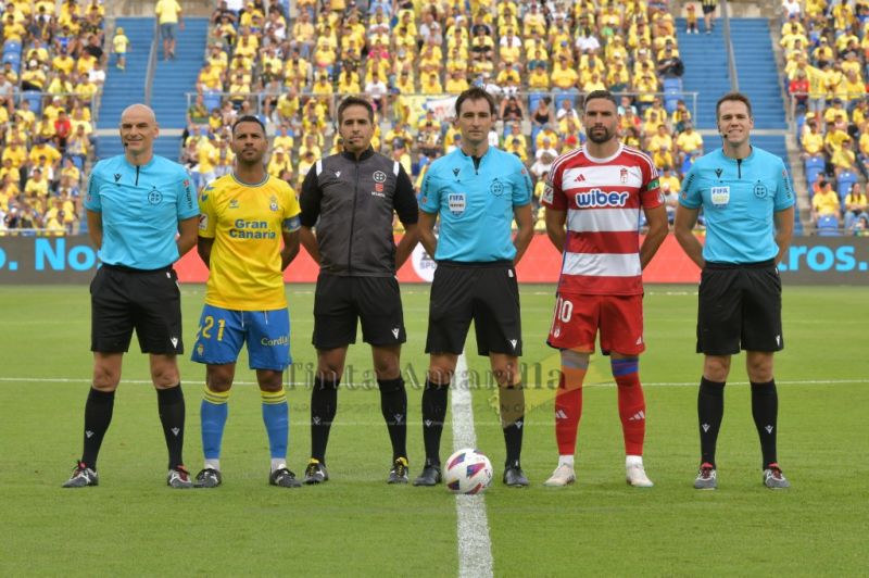 De Burgos repite como árbitro de un derbi y en el Heliodoro