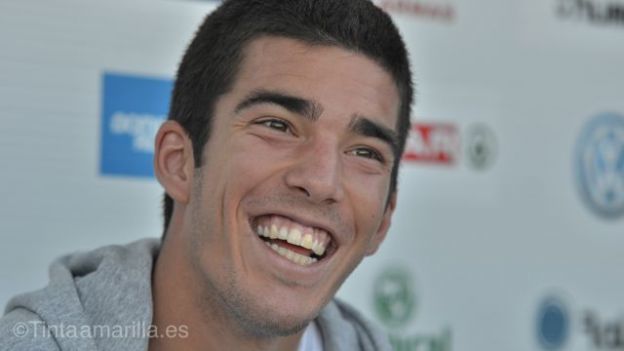 Carlos Gutiérrez, del Anexo a Japón