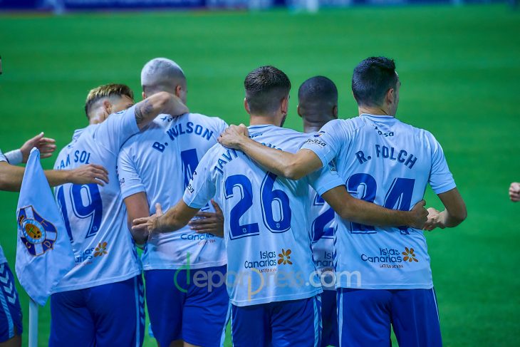2-0: El Tenerife gana y deja el descenso a 4 puntos de la UD
