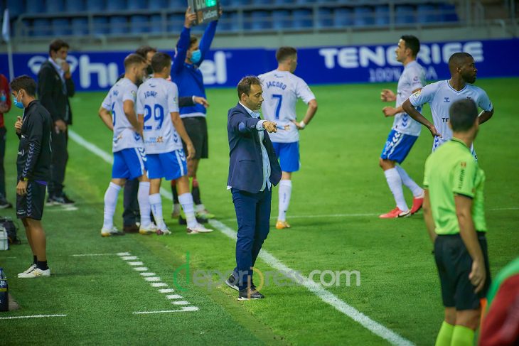 Fran Fernández habla del complejo entorno del Tenerife