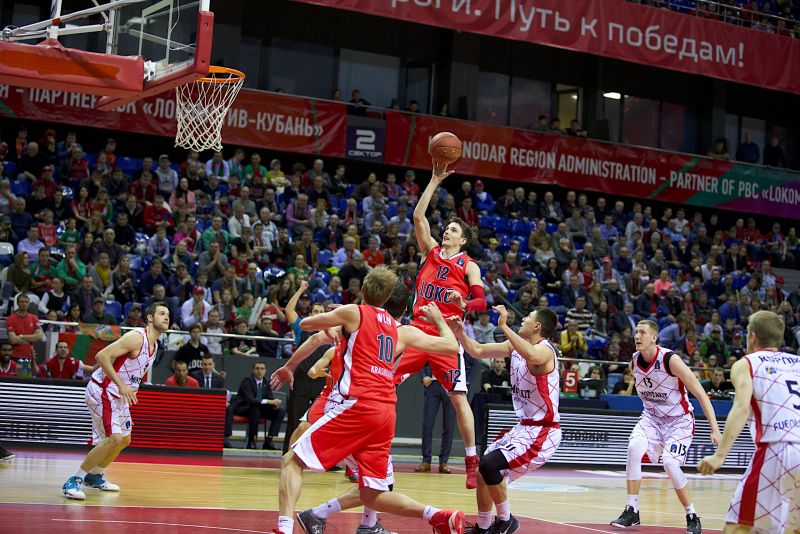 El Fuenlabrada cae en Rusia y mejora el panorama del Gran Canaria