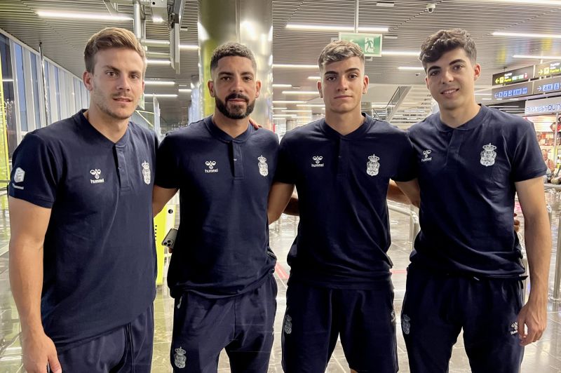 Enrique Clemente y Joel, entre los 22 viajeros de la UD a Vitoria