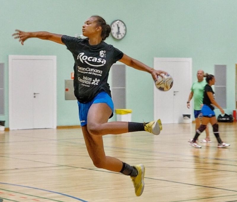 Sayna recibe el alta para volver a la Liga