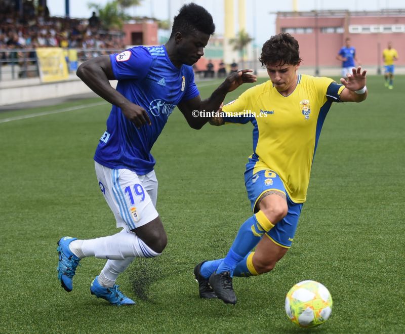 0-0: El filial arranca un valioso punto al Oviedo B