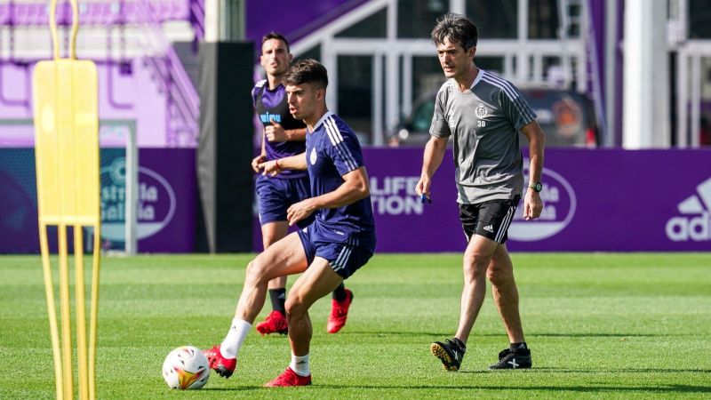 "En mayo tenemos que ascender", dice Pacheta antes de visitar a la UD