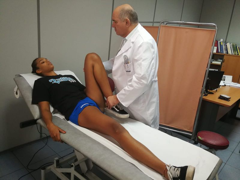 Susto para Sayna Mbengue