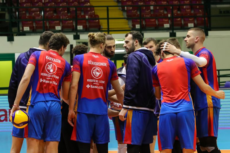 3-1: El viaje europeo del Guaguas acabó en Monza