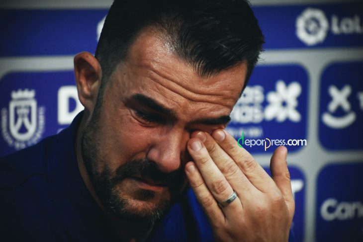 López Garai llora en su despedida