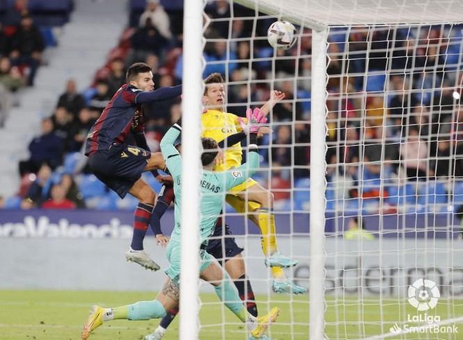 Por una vez funcionó la cabeza en la UD